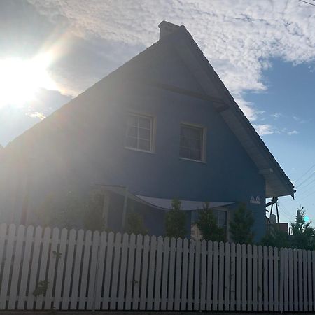 Appartamento Niebieski Domek Wilkasy Esterno foto